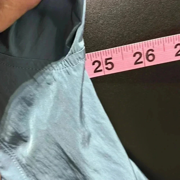 Yogalicious Windbreaker UPF 50+ protection,zip up,drawstring waist,chest pockets - Picture 12 of 13